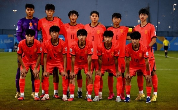 放弃控球回归穆式反击，U17国足靠锋线单兵撕碎澳大利亚