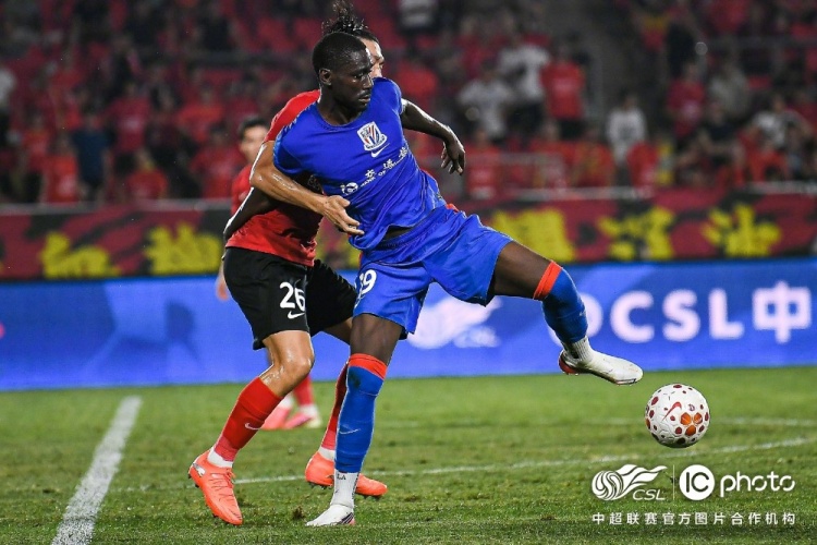 辽宁铁人主场3-1力克申花 热菲尼奥双响定胜局