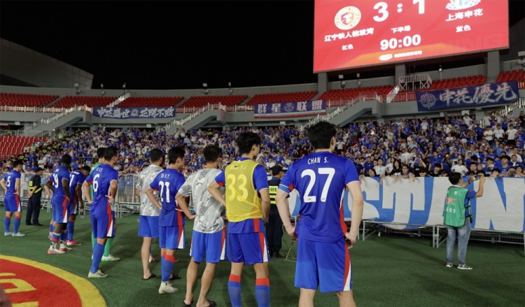 辽宁铁人主场3-1力克申花 热菲尼奥双响定胜局