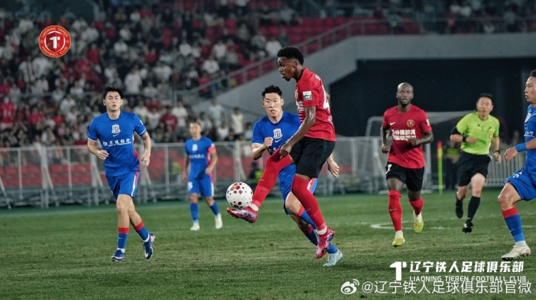 热菲尼奥双响邦本宜裕点射 辽宁铁人3-1上海申花 热菲尼奥双响邦本宜裕点射 辽宁铁人3-1上海申花