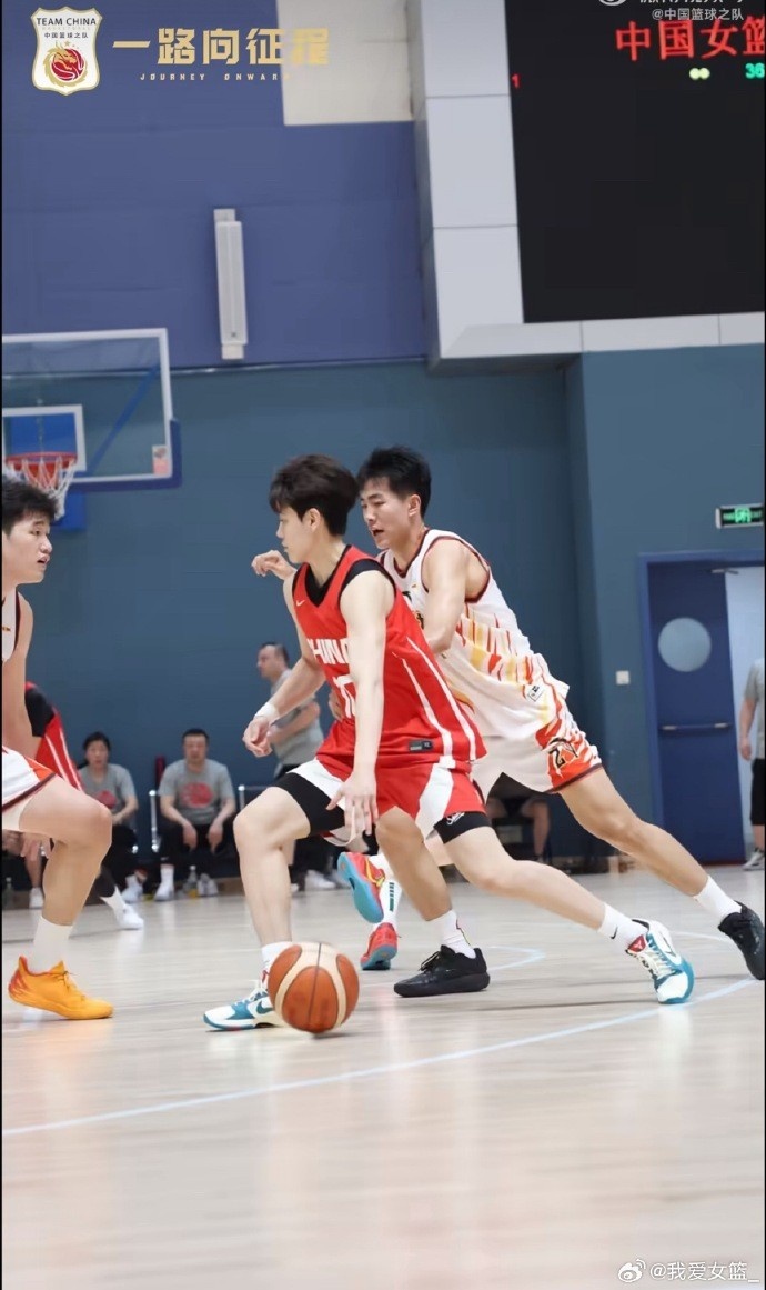杨舒予陈明伶归队 中国女篮全阵容迎战尼日利亚 杨舒予陈明伶归队 中国女篮全阵容迎战尼日利亚