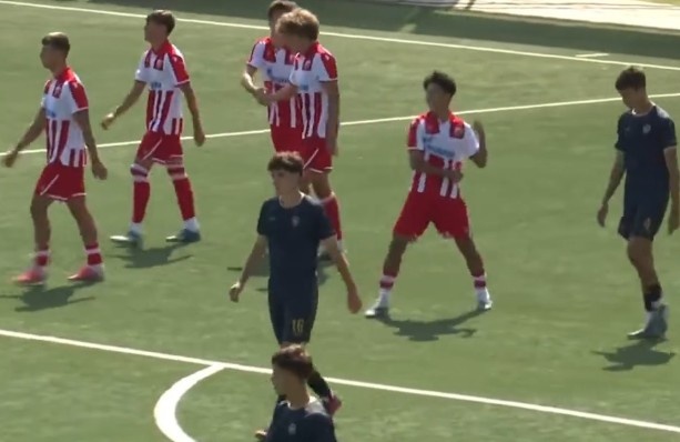 红星U19热身赛9比0横扫IMT，万项半场1球2助独造三球