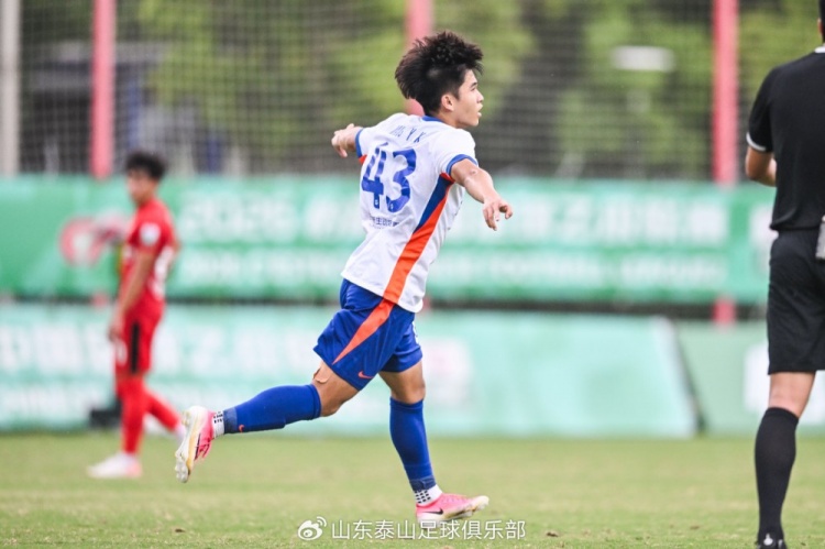 山东泰山B队客场3-1力克富盛经开 提前两轮锁定中乙争冠组席位 山东泰山B队客场3-1力克富盛经开 提前两轮锁定中乙争冠组席位