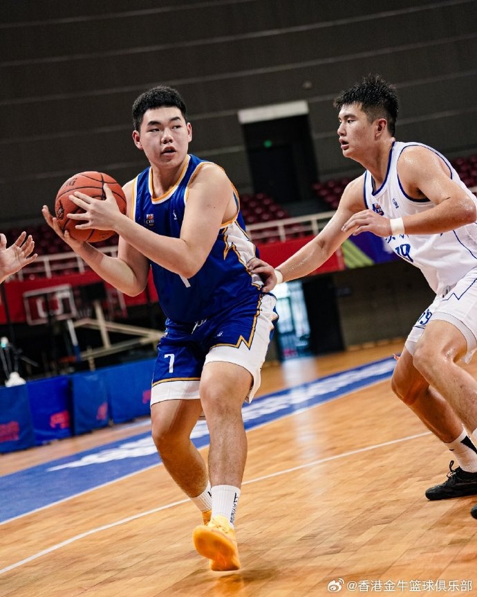 香港金牛U19首战全国联赛创历史 前三场对手包揽冠亚季军 香港金牛U19首战全国联赛创历史 前三场对手包揽冠亚季军