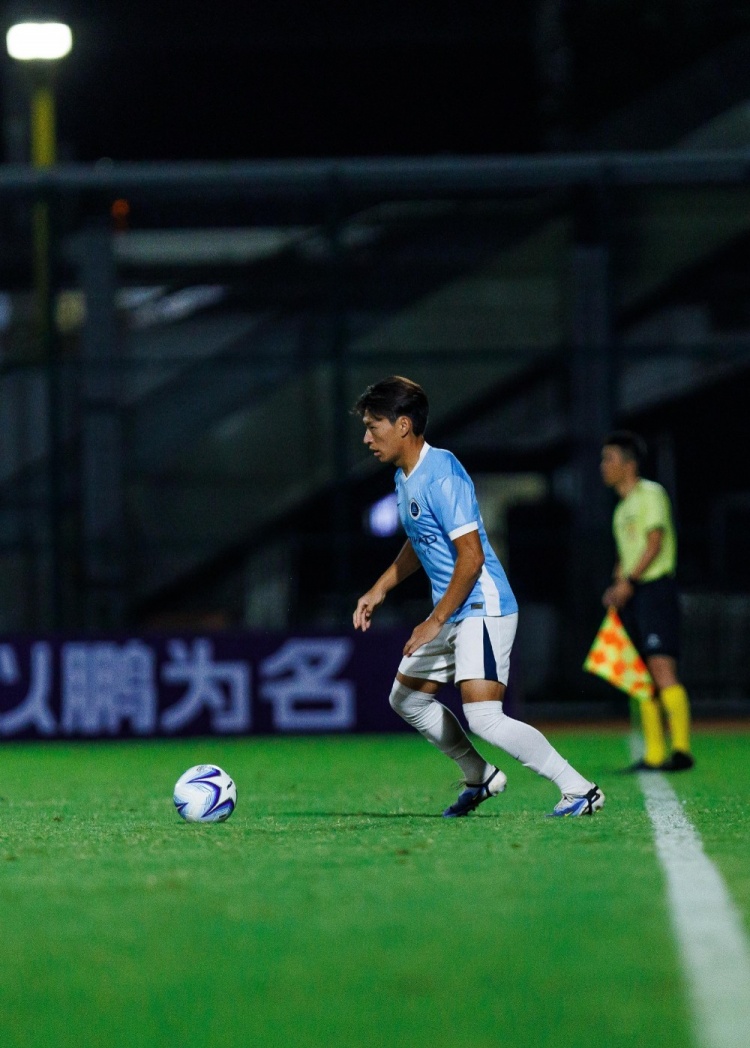 深圳新鹏城U20主场2比1逆转陕西联合U20 程鑫替补远角破门