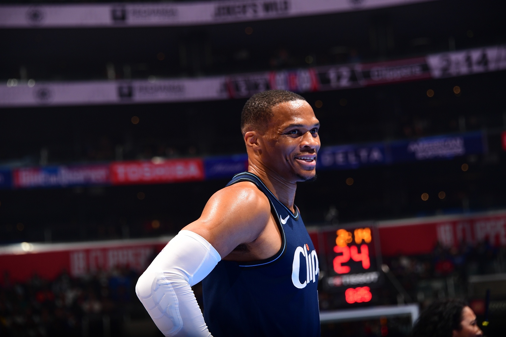 威少宣布退役:1次MVP+2得分王,18年生涯7队无冠 威少宣布退役:1次MVP+2得分王,18年生涯7队无冠
