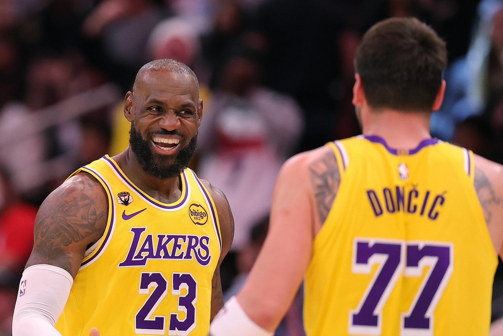 名嘴考赫德：詹姆斯前八年从未被五位不同的人和NBA放弃 东契奇则相反