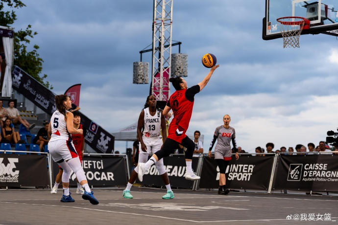 FIBA3x3波尔多站北京队14-21不敌美国止步八强
