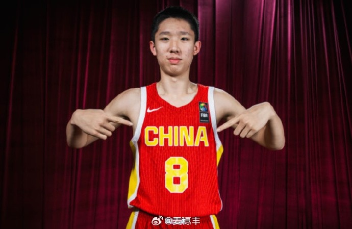 张宇辰半场三分3中2无失误 中国U18男篮59-45菲律宾