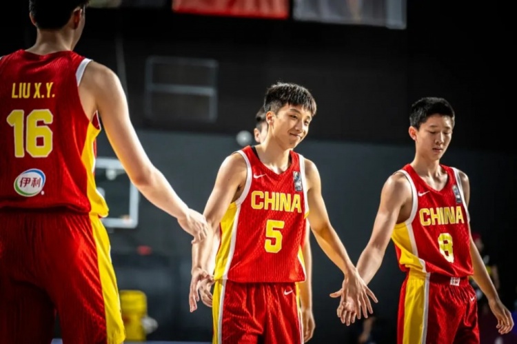 16岁的国产小库里，还有多少功课要做