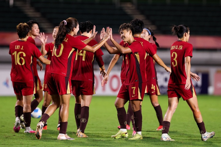 北青:中国女足转场大阪冲击亚运会四强,要求全队避免轻敌思想 北青:中国女足转场大阪冲击亚运会四强,要求全队避免轻敌思想